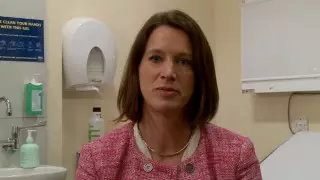 Шотландияның денсаулық сақтау министрі карантин ережесін бұзғаны үшін отставкаға кетті