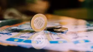 42 500 теңге алуға қалдырылған өтініштерді қарау мерзімі кешіктіріледі