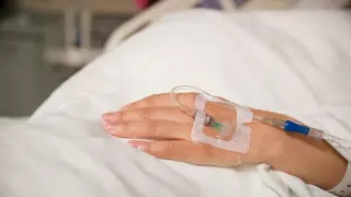 Алматыда COVID-19  жұқтырған науқастардың бірі аса ауыр жағдайда жатыр