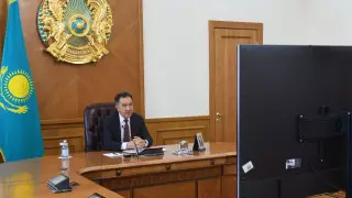 "Кәсіпорындар қызметін жандандырудың басты шарты - санитарлық қауіпсіздікті сақтау" - Сағынтаев