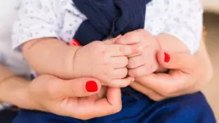 Екібастұзда бір отбасының кішкентай екі баласы коронавирус жұқтырған