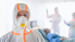 Нұр-Сұлтанда 150-ден аса медицина қызметкері коронавирус жұқтырды