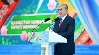 Тоқаев қазақстандықтарды Бірлік күнімен құттықтады