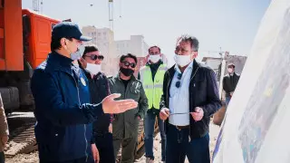 "Сапасыз болса қабылдамаймыз". Көлгінов елордадағы жол құрылысын тексерді