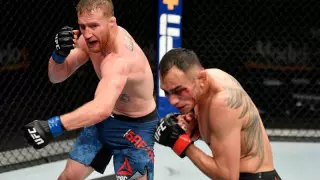 UFC 249 турнирінде Джастин Гэтжи Тони Фергюсонді жеңді