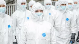 Алматы полициясы неліктен 500 қорғаныш костюмін 125 миллион теңгеге сатып алғанын түсіндірді