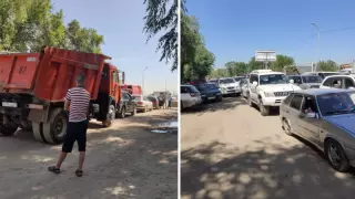 Алматы тұрғындары көлік кептелісіне шағымданып жатыр