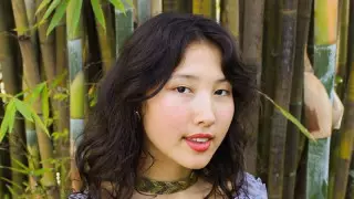 Америкалық отбасы асырып алған қазақ қызы Қазақстандағы анасын тапты