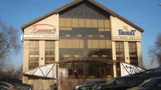 Қарағандыда танымал фитнес-орталық жанып жатыр