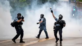 Трамп АҚШ-тағы тәртіпсіздікті тоқтатудың жолдарын айтты