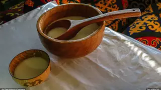 Коронавирус жұқтырып, жазылғандарға қымыз бен шұбат ішуге кеңес берілді