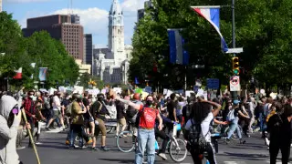 АҚШ-тың қаласында 2021 жылғы наурызға дейін қоғамдық шара өткізуге тыйым салынды