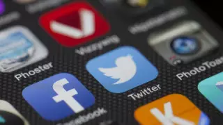 Twitter соңғы 30 күнде құпиясөзін өзгерткен аккаунттарды бұғаттайды