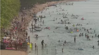 "Демалушылар карантинге мән бермейді". Бурабайға блокбекет орнату ұсынылды