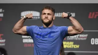 UFC президенті Жамбыл облысында туған файтерді мақтады