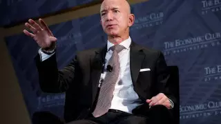 Дүние жүзіндегі ең бай адам мемлекеттен өзін мұқият тексеруді сұрады