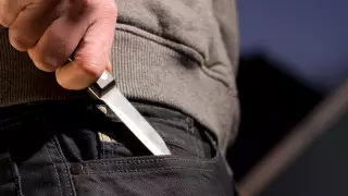 Алматы облысында ер адамды өз үйінде пышақтап кеткен