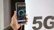 "Телефон мен теледидарға жақындамаңыздар". Желіде 5G туралы хабарлама тарап жатыр