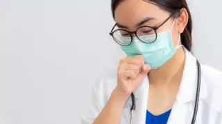 Қазақстанда коронавирус жұқтырған қанша медицина қызметкері төлем алды?