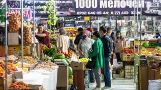 Елорданың "Артем" және "Big Шанхай" базарларында карантин тәртібінің бұзылғаны анықталды
