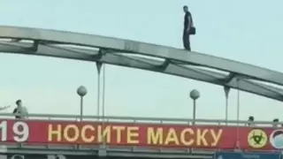 Көпір үстіне шығып алған алматылық әрекетін түсіндірді