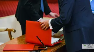 Депутаттардың жалақысы туралы мәліметті таратуға болмайды - Қаржы министрлігі