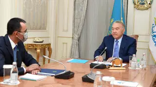 Назарбаев Сенат спикерімен кездесті