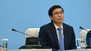 Ата-аналар мен мектеп басшылығы мұғалімдердің құқығын бұзғаны үшін жазаланды