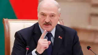Лукашенко бірлескен Беларусь пен Украинаның президенті болғысы келді - Туск