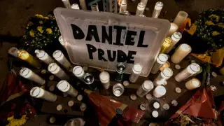 АҚШ-та афроамерикалықты тұншықтырған полицейлер жұмыстан шеттетілді