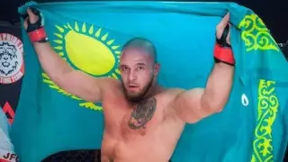 "Әкем мен қазақ халқына арнаймын". Шешенстандық "Бөріні" жеңген қазақстандық спортшы