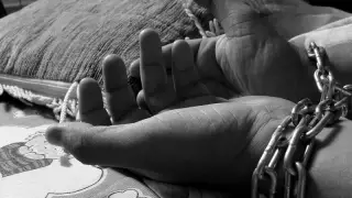 "Шәйнекпен күйдіріп, зорлады". Қарағандылық 22 жыл құлдықта өмір сүргенін айтты