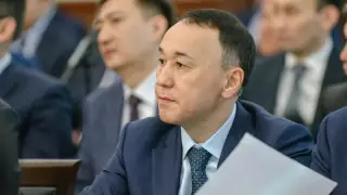 Қостанай облысының әкімі қанша жалақы алатынын айтты