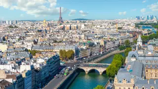 Париж тұрғындарын жойқын жарылыс даусы шошытты