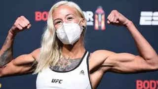 UFC-дегі бірінші қазақстандық қыз жарақат алып қалды