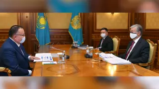 Тоқаев "Қазақтелекомның" жұмысына оң баға берді