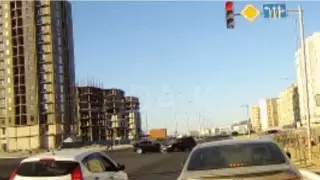 Ақтауда жол апаты болып, Lada Priora маркалы көлігі аударылып кетті