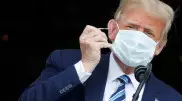 Дональд Трамп енді басқа адамдарға вирус жұқтырмайды - дәрігер