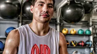 Жәнібек Әлімханұлы WBO рейтингінде ең мықты боксшылардың үштігіне кірді