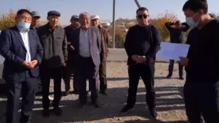 "Әкімдікке сендім". Түркістан облысында ауыл тұрғындары шу шығарды