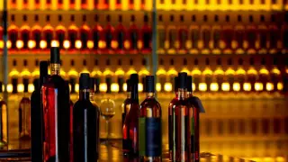 Шымкентте алкоголь өнімдері дайындалған жасырын цех анықталды