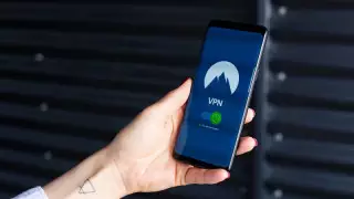 Смартфонда геолокацияны өзгертудің әдісі аталды