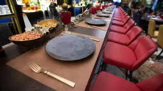 Атырауда карантин кезінде үш мейрамханада үйлену тойы мен мерейтой өткен