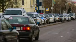 Алматының орталық даңғылында ұзын-сонар кептеліс пайда болды