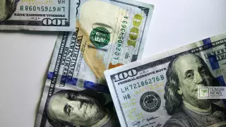 Алматылық жалған 800 мың доллар купюрасын сатқан