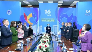 Шымкентте Тәуелсіздік күнінің қарсаңында 46 азамат мемлекеттік наградамен марапатталды