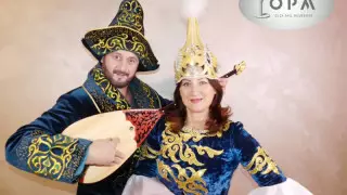 Германияға көшіп кеткен неміс отбасы қазақстандықтарды мерекемен құттықтады