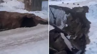 Алматыда жол опырылды