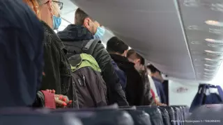 Нұр-Сұлтанға ұшып келген үш қазақстандықтан коронавирус анықталды