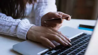 Әлеуметтік желіде қазақстандық банктің жалған парақшасы пайда болды